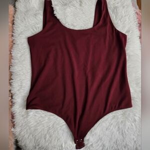 Express Body Contour Burgundy Scoop Neck Bodysuit